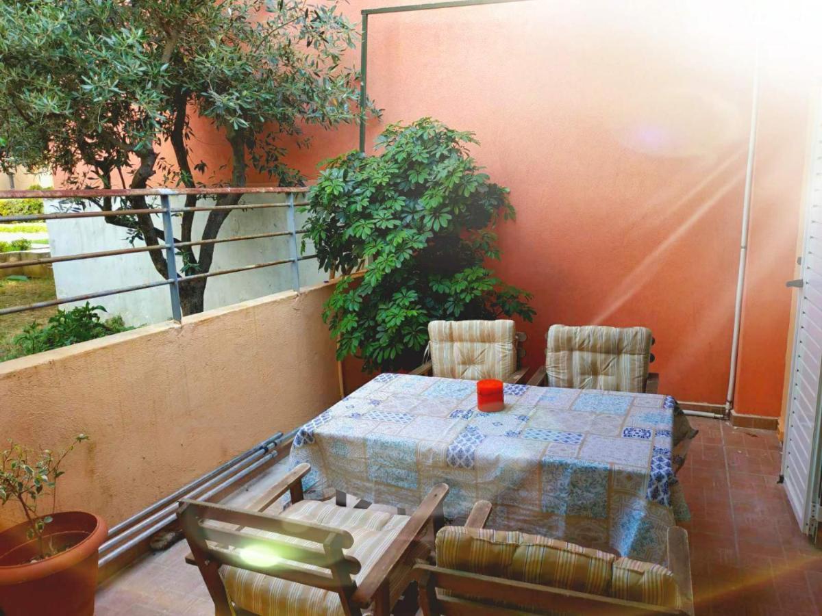 Ilias' Cosy And Relaxing Apartment Athen Eksteriør billede