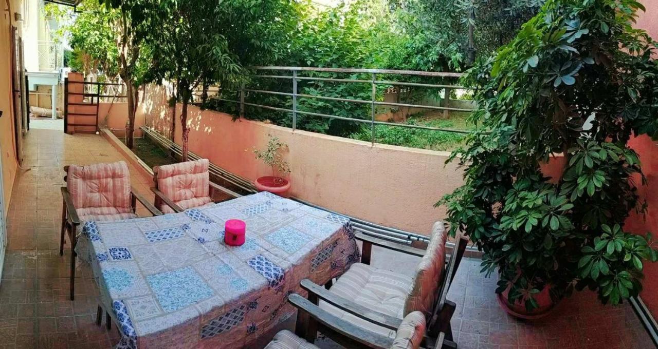 Ilias' Cosy And Relaxing Apartment Athen Eksteriør billede